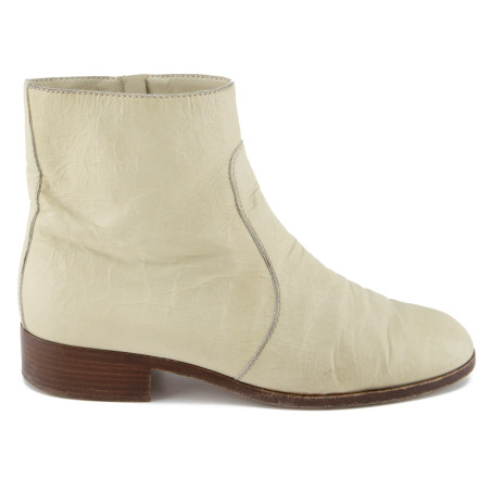 CHANEL Ankle boots - Pre-loved Designer Second Hand | LUXURYLOVE