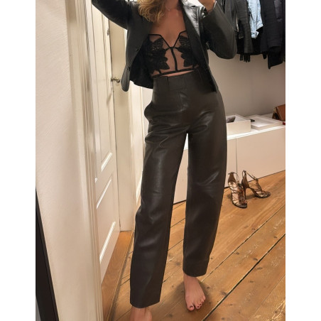 BOTTEGA VENETA Leather pants - Pre-loved Designer Second Hand | LUXURYLOVE