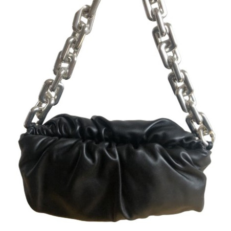 BOTTEGA VENETA chain pouch - Pre-loved Designer Second Hand | LUXURYLOVE