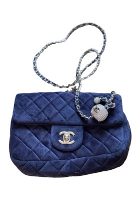 CHANEL Flap Bag Mini Pearl Crush Samt blau 2015/2106 NEU Pre-owned Designer Secondhand Luxurylove
