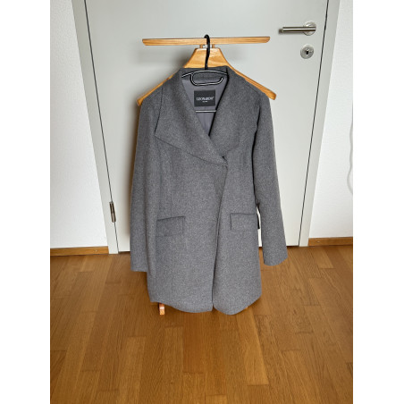 LEONARDO Coat wool cashmere - NEW - Pre-loved Designer Second Hand | LUXURYLOVE
