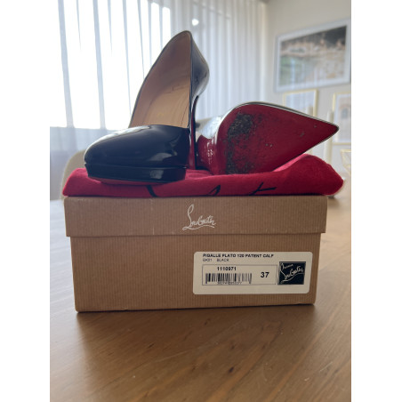 CHRISTIAN LOUBOUTIN Pigalle Plato 120 - Pre-loved Designer Second Hand | LUXURYLOVE