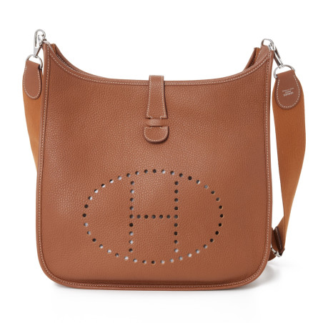 HERMÈS Evelyne III 33 Crossbody Bag Clemence gold - Pre-loved Designer Second Hand | LUXURYLOVE