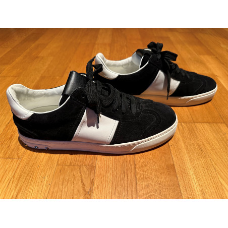 VALENTINO GARAVANI Black and White Velour Sneaker - Pre-loved Designer Second Hand | LUXURYLOVE