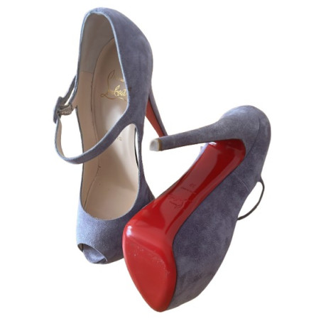 CHRISTIAN LOUBOUTIN Platform Peeptoes - Pre-loved Designer Second Hand | LUXURYLOVE