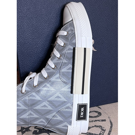 DIOR B23 high top sneaker - NEW - Pre-loved Designer Second Hand | LUXURYLOVE