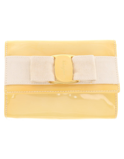 SALVATORE FERRAGAMO Patent leather handbag - Pre-loved Designer Second Hand | LUXURYLOVE