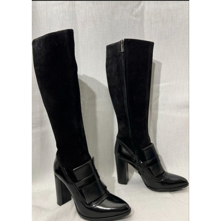 NAVYBOOT Elegante Stiefel - Pre-loved Designer Second Hand | LUXURYLOVE