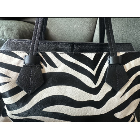 KAREN MILLEN Stylish handbag - zebra chip pattern - NEW - Pre-loved Designer Second Hand | LUXURYLOVE