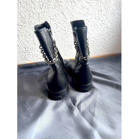 KARL LAGERFELD Boots - Pre-loved Designer Second Hand | LUXURYLOVE