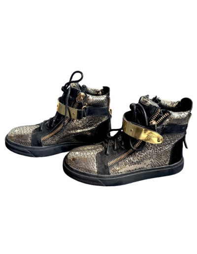 GIUSEPPE ZANOTTI Sneaker - Pre-loved Designer Second Hand | LUXURYLOVE