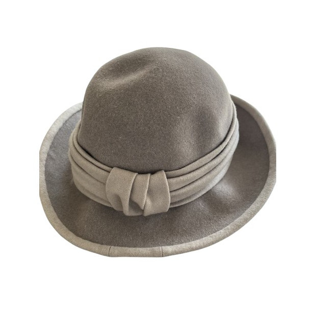  Ladies hat - Pre-loved Designer Second Hand | LUXURYLOVE