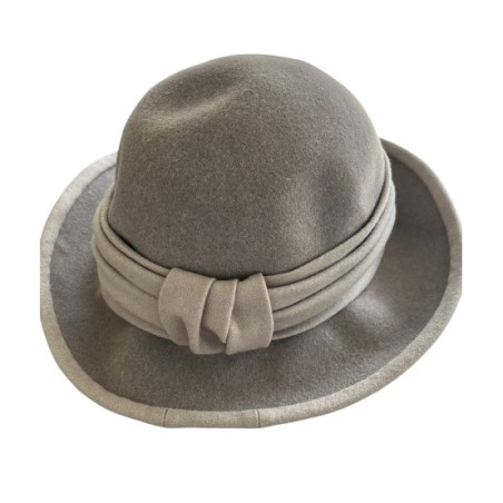  Ladies hat - Pre-loved Designer Second Hand | LUXURYLOVE