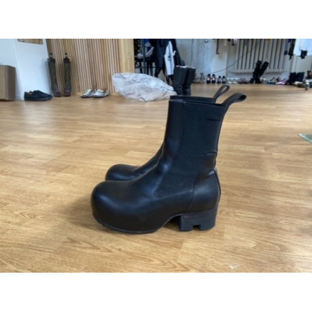 RICK OWENS Beatle Ballast Boots - Pre-loved Designer Second Hand | LUXURYLOVE