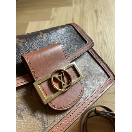 LOUIS VUITTON Lv Dauphine Mini - Pre-loved Designer Second Hand | LUXURYLOVE