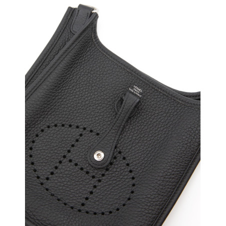 HERMÈS Evelyne 16 mini crossbody bag - Pre-loved Designer Second Hand | LUXURYLOVE
