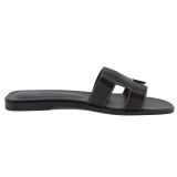Oran sandals