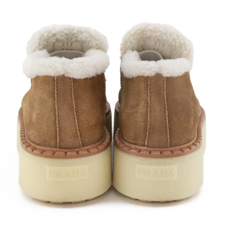 PRADA Platform loafer - Pre-loved Designer Second Hand | LUXURYLOVE