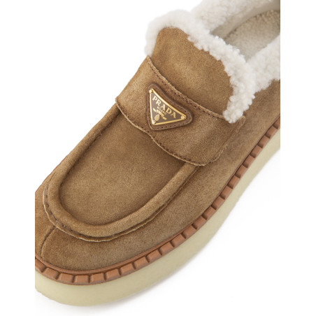 PRADA Platform loafer - Pre-loved Designer Second Hand | LUXURYLOVE