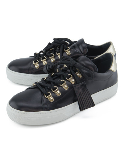 TOD`S Tassel sneaker - Pre-loved Designer Second Hand | LUXURYLOVE