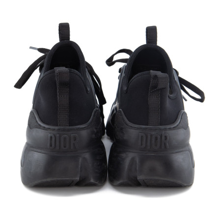 DIOR D-Connect sneaker - Pre-loved Designer Second Hand | LUXURYLOVE