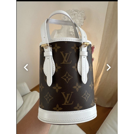 LOUIS VUITTON Handbag - Pre-loved Designer Second Hand | LUXURYLOVE