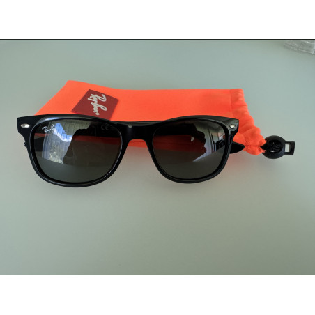 RAY-BAN Sunglasses black - Pre-loved Designer Second Hand | LUXURYLOVE