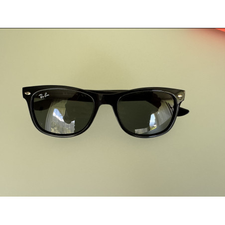 RAY-BAN Sunglasses black - Pre-loved Designer Second Hand | LUXURYLOVE