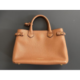 Handtasche