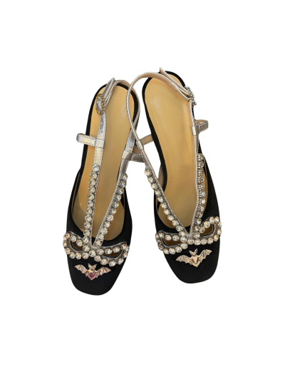 GUCCI Velvet Pumps - Pre-loved Designer Second Hand | LUXURYLOVE