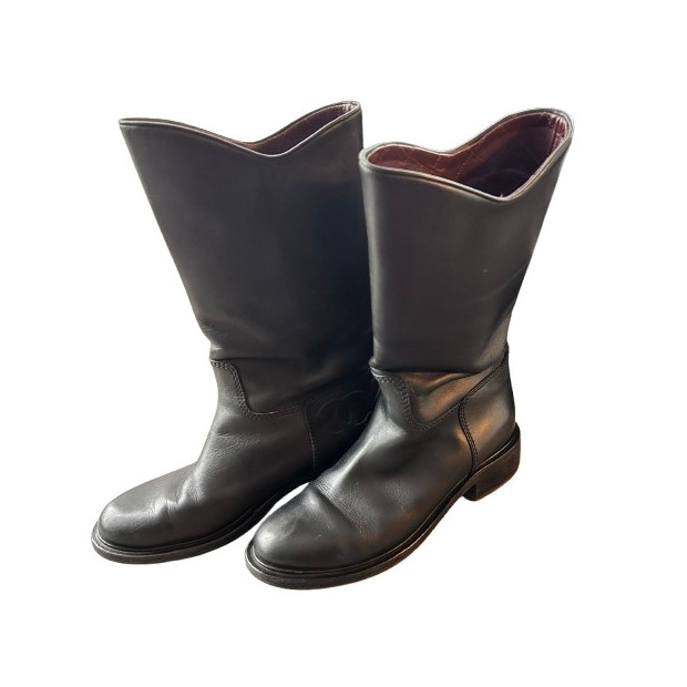 CHANEL High leather boots 40 black leather boots - Pre-loved Designer Second Hand | LUXURYLOVE