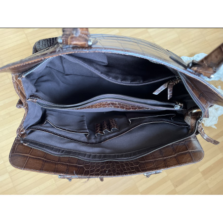  Crocodile chip embossed bag - Pre-loved Designer Second Hand | LUXURYLOVE