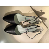 Black dance chip shoes