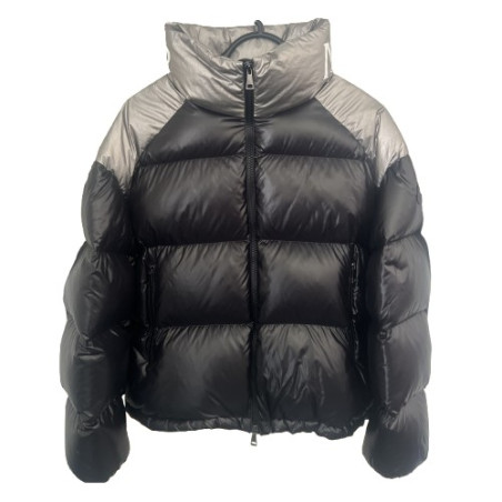 MONCLER Daunenjacke schwarz silber 38 Pre-owned Designer Secondhand Luxurylove Qualität und Echtheit geprüft