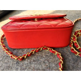 CHANEL Pocket Clutch Leder rot gold Pre-owned Designer Secondhand Luxurylove