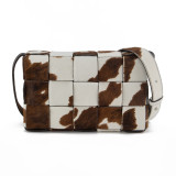 BOTTEGA VENETA Casette Bag medium Kuhfell braun NEU Pre-owned Designer Secondhand Luxurylove