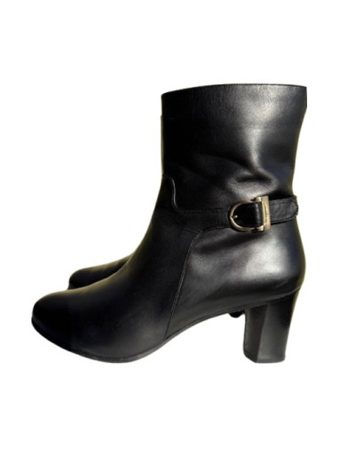 SALVATORE FERRAGAMO Gancini Ankle Boots schwarz 38.5 Pre-owned Designer Secondhand Luxurylove