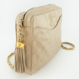 CHANEL Camera Tassel Bag Lammleder beige Pre-owned Designer Secondhand Luxurylove
