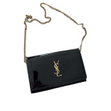 Kate Clutch aus Lackleder