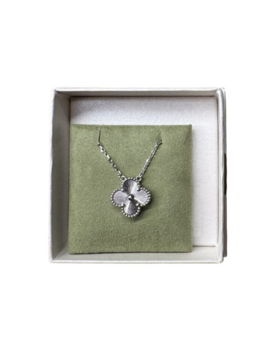VAN CLEEF & ARPELS Alhambra chain white gold chip- NEW - Pre-loved Designer Second Hand | LUXURYLOVE