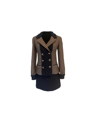 CHANEL Costume for the warm season - Pre-loved Designer Second Hand | LUXURYLOVE