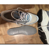 B22 Sneaker