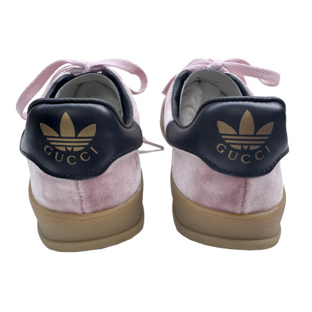 GUCCI x ADIDAS GUCCI X ADIDAS Gazelle Pink Velvet sneakers - NEU - Pre-loved Designer Second Hand | LUXURYLOVE