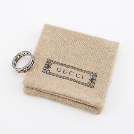 GUCCI G Logo Ring Sterling Silver - Pre-loved Designer Second Hand | LUXURYLOVE