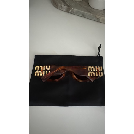 MIU MIU Sunglasses - Pre-loved Designer Second Hand | LUXURYLOVE
