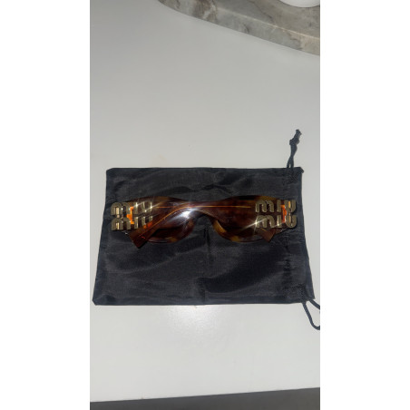 MIU MIU Sunglasses - Pre-loved Designer Second Hand | LUXURYLOVE
