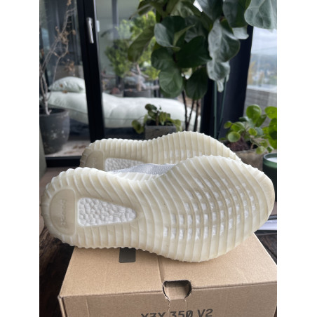 ADIDAS Boost 350 V2 - Pre-loved Designer Second Hand | LUXURYLOVE