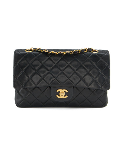 CHANEL Classic Double Flap Bag medium - Pre-loved Designer Second Hand | LUXURYLOVE