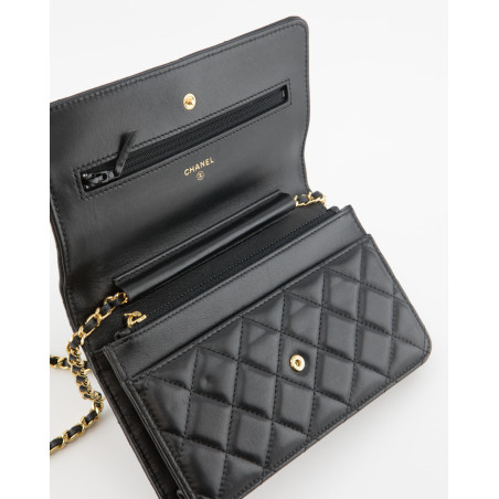 Klassische WOC Wallet on Chain Crossbody Bag Klassische WOC Wallet on Chain Crossbody Bag