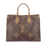 Onthego MM Monogram Canvas Giant